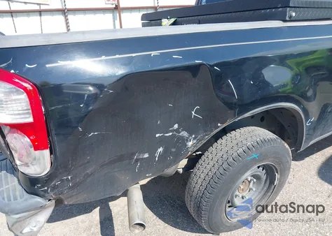 2005 Toyota Tundra Sr5 V8 from USA, damaged, VIN 5TBET34135S489458